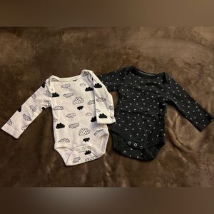 Newborn long sleeve onesies.